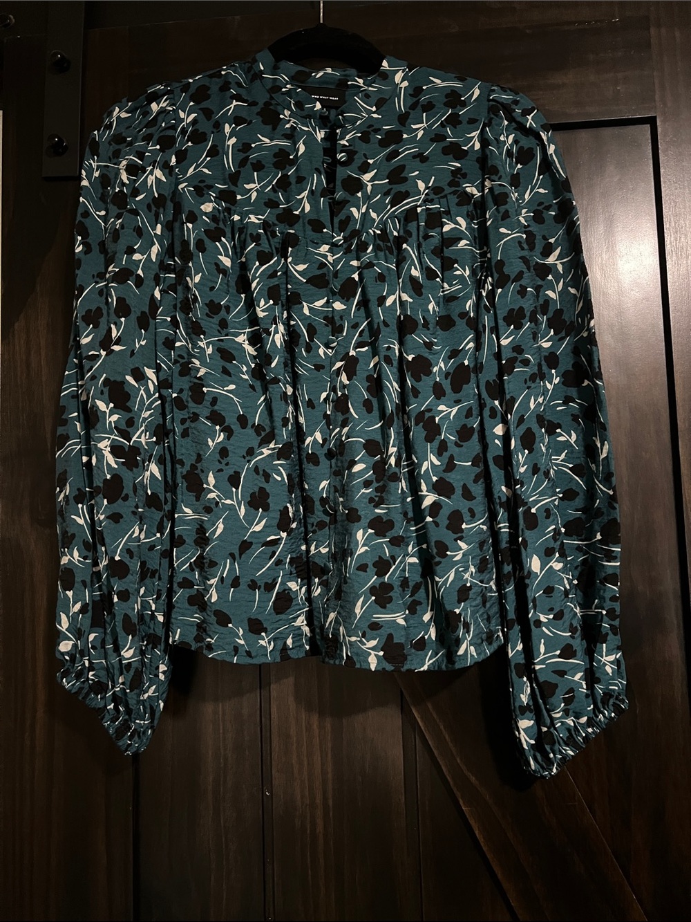 Women's Teal Floral Long-Sleeve Blouse